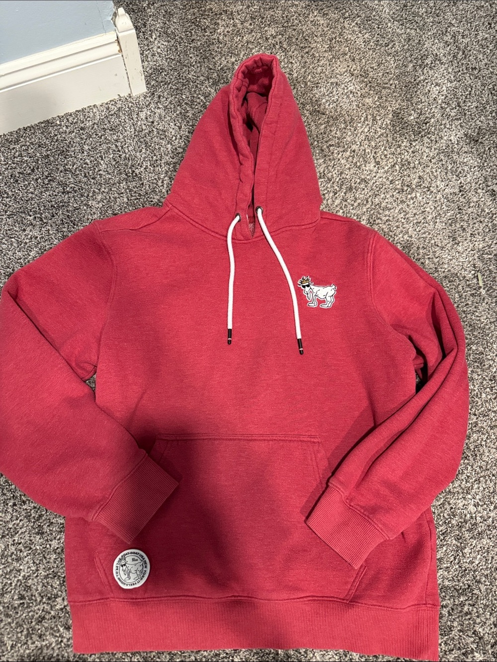 GOAT USA Men's Red Pullover Hoodie Size Small